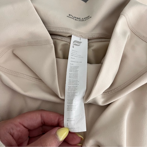 Fabletics Matching Set - Picture 6 of 6